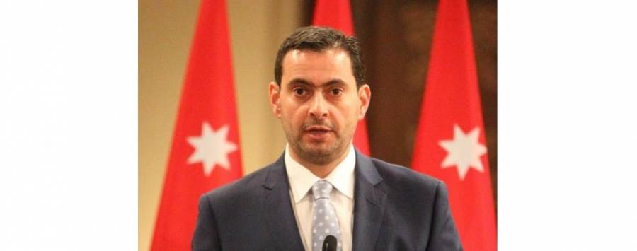 «الصناعة والتجارة» توقف تصدير وإعادة تصـديــر المــواد الغذائـيـة