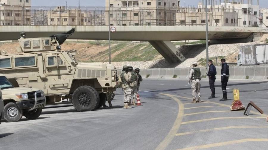 لا قرار نهائي بشأن تخفيف الحظر بالجنوب