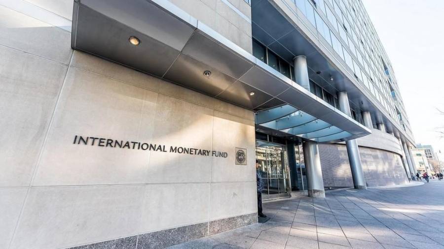 نصف دول العالم تطلب من صندوق النقد قروضا