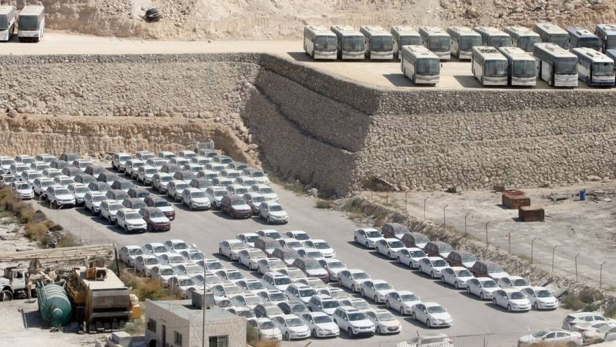 المناطق الحرة تتقدم بمقترح خطة لزيادة نسبة التشغيل بقطاعات استثمارية