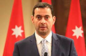 وزير الصناعة: السماح للمخابز ببيع مادة القطايف مُعدة مسبقاً.