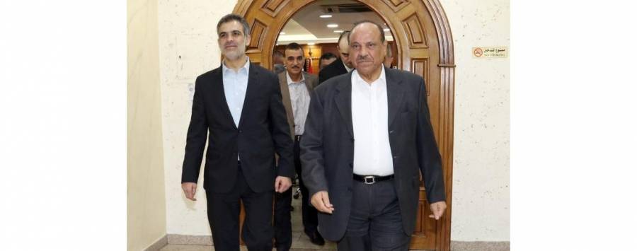 وزير الداخلية يرأس اجتماعا للتعريف باهمية الاشتراك بالضمان الاجتماعي