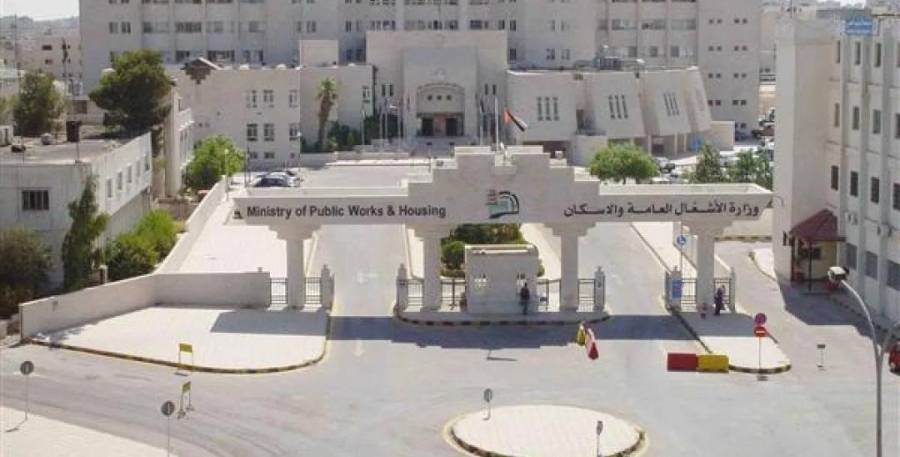 الأشغال: عودة العمل في عشرات المشاريع الإنشائية ومكاتب استشارية اعتبار من الأحد