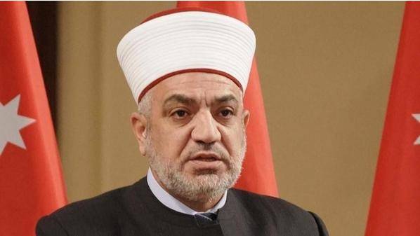 الخلايلة : علينا وضع برنامج للعبادة والتقوى ونكون صابرين في بيوتنا