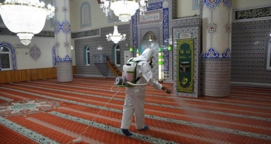 نقيب الأطباء: لا يوجد أي مبرر طبي لإبقاء المساجد مُغلقة