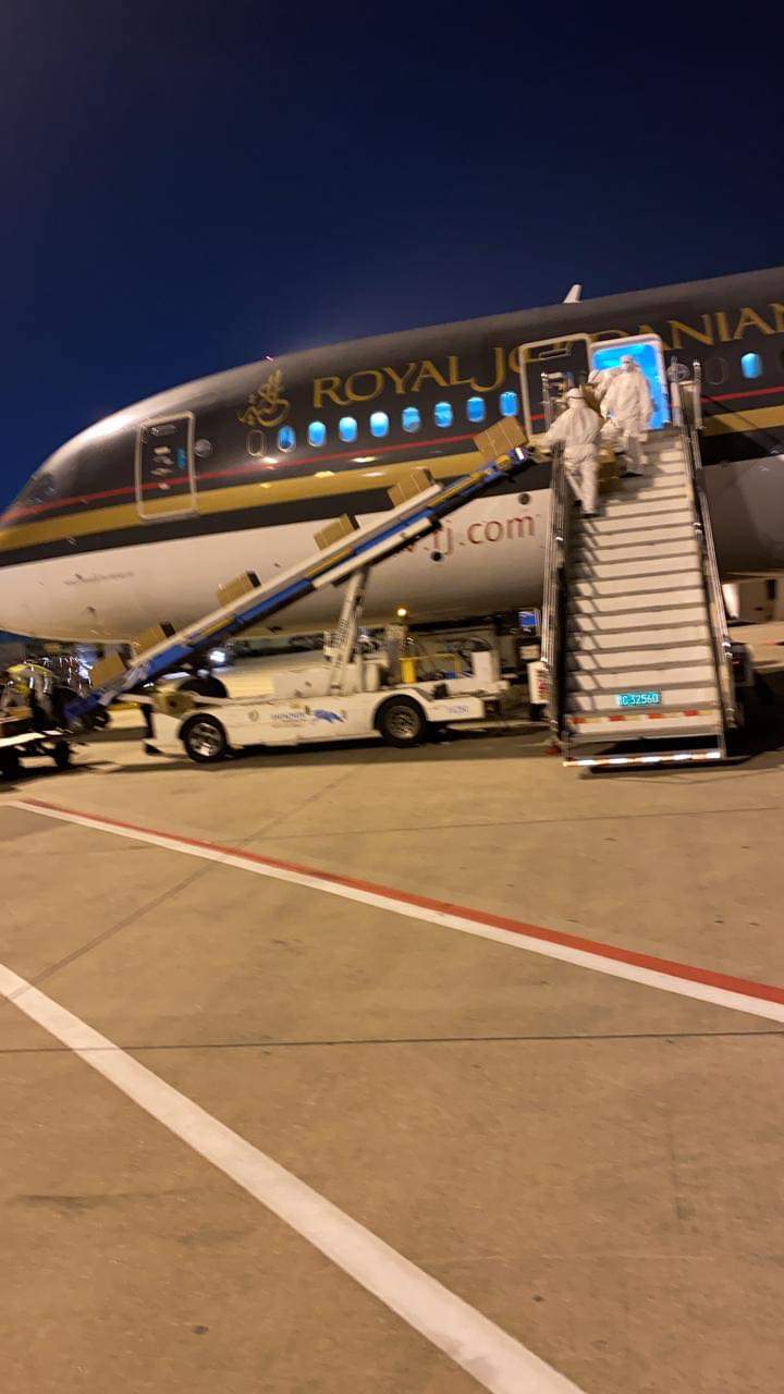 البوتاس العربية والشريك الإستراتيجي مجموعة SDIC الصينية تمولان شراء مواد طبية  بمبلغ مقداره (1.2) مليون دولار لصالح وزارة الصحة الأردنية... صور