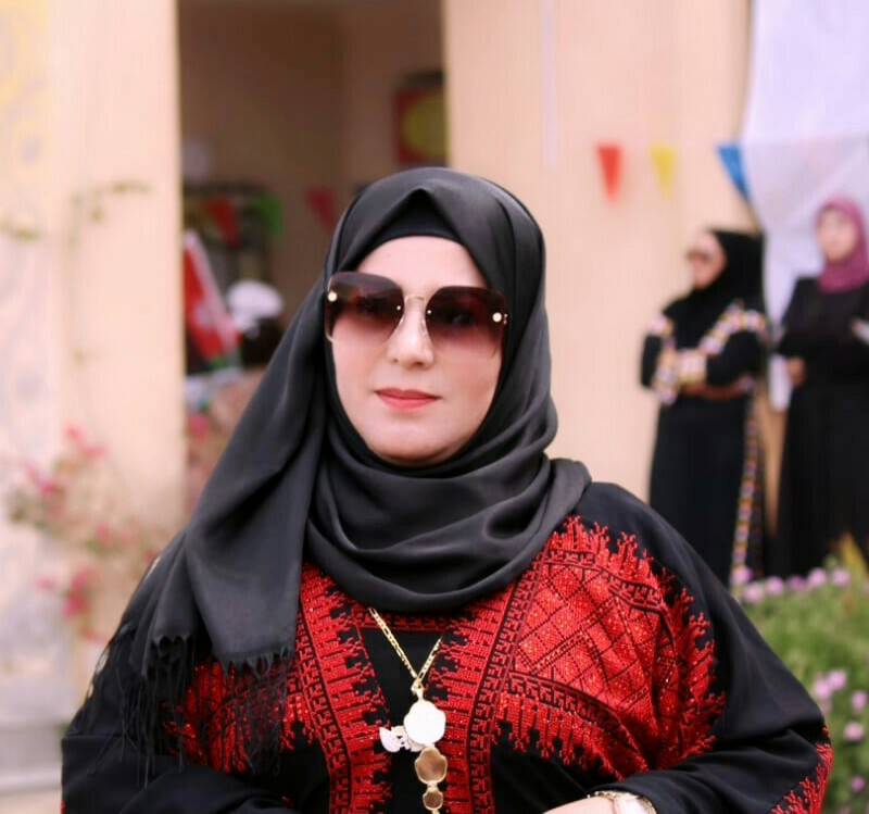السرحان تكتب الضادُ تُحيّي عمال وطني..