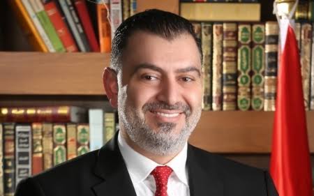 وزير العمل يهنئ الاردنيين بعيد العمال