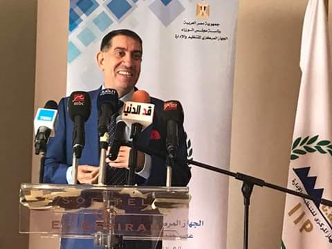 النصيرات يكتب سيناريوهات للتعامل مع «كورونا» وما بعده