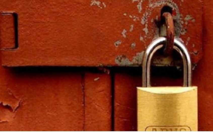 عجلون .. 100 مخالفة لمحال تجارية غير ملتزمة بالشروط الصحية