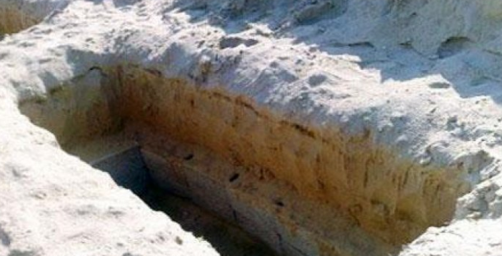 شاهد عيان يروي تفاصيل دفن متوفى أردني بكورونا في الكويت