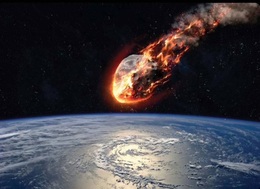 كويكب مر بالقرب من الأرض قبل ساعات