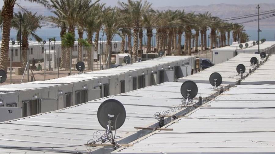 عاجل : أهالي طلبة الخارج دفعوا 3 أضعاف التكلفة بعد إلغاء حجوزات ابناءهم الموثقه بـالكرافانات .. تفاصيل