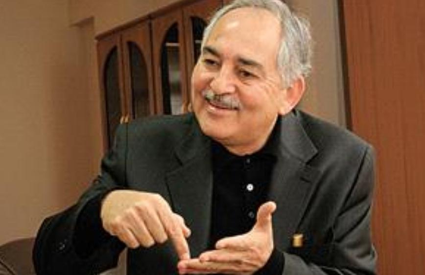 الحباشنة ينصح الحكومة بالتوقف عن إطلاق المنصات الإلكترونية