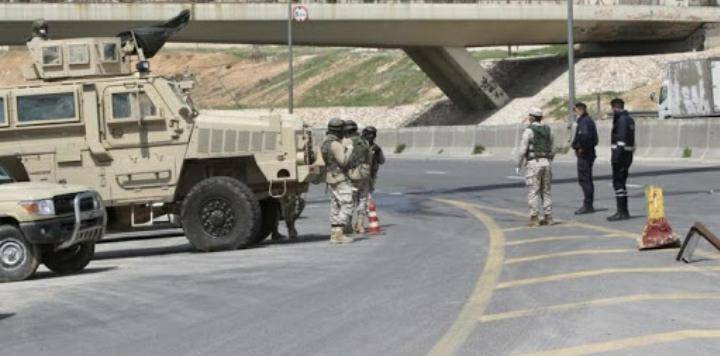 عمل القوات المسلحة في الحظر