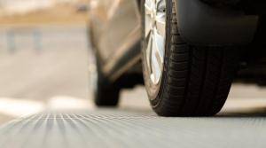 إدارة ترخيص السواقين والمركبات تباشر عملها اليوم