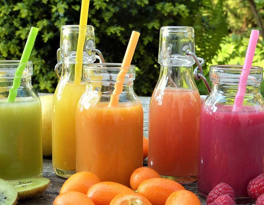 اتلاف 4 أطنان عصائر في المفرق لمخالفة شروط الصحة والسلامة العامة