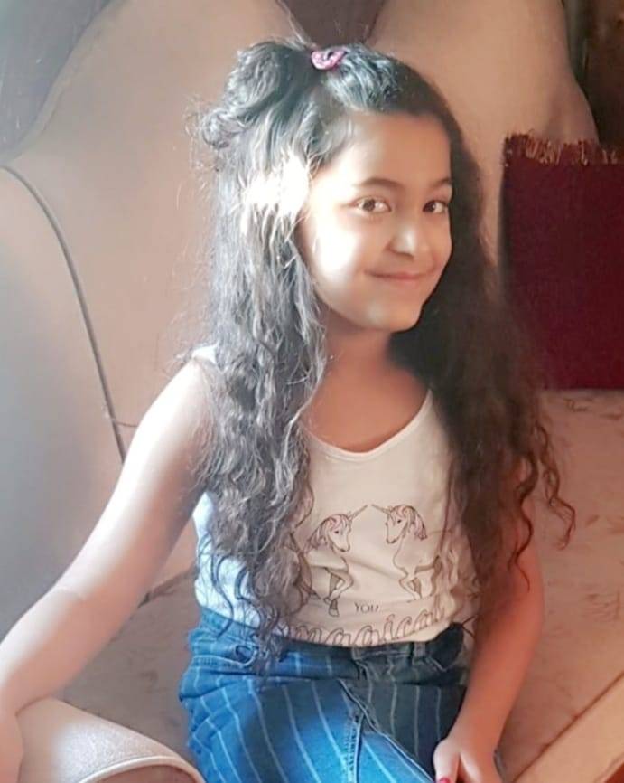 مبادرة  حرير بتأسيس من طفلة إسمها مرح عمرها لا يتجاوز عشرة أعوام تهدف لرسم البسمة لاطفال مصابين بالسرطان