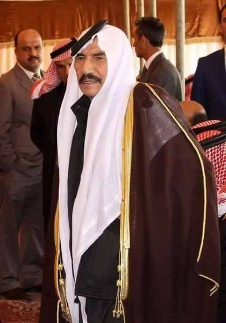 المرحوم الشيخ العقيد المتقاعد عوده عويد المقيبل السرحان.... فارس ترجل عن صهوة جواده وبقي حياً في قلوب العسكر.