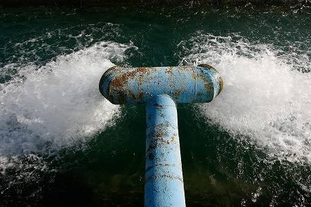 124 انقطاعا للكهرباء أوقفت 54 مصدرا مائيا