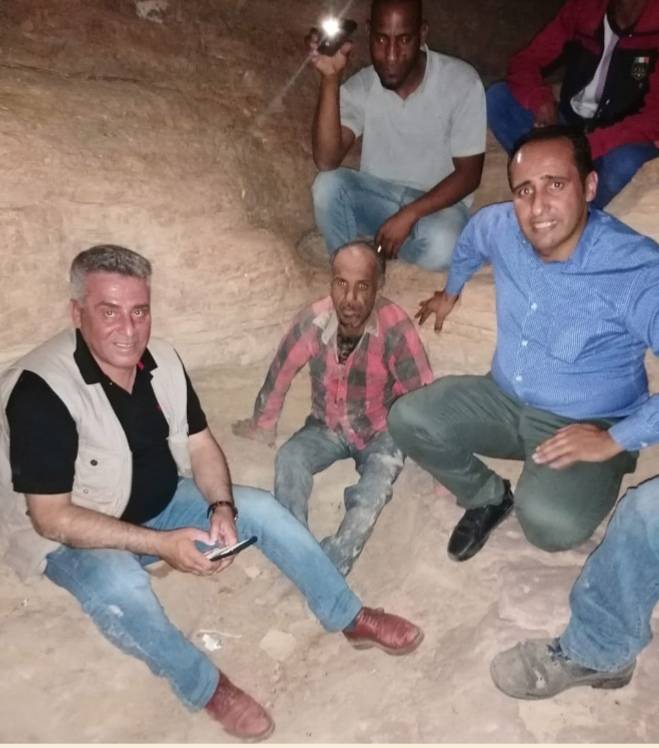 عثرت فرق البحث في بلدية معدي الجديدة مساء اليوم الأربعاء، على مواطن أربعيني من سكان منطقة معدي في لواء دير علا فُقد منذ خمسة أيام.