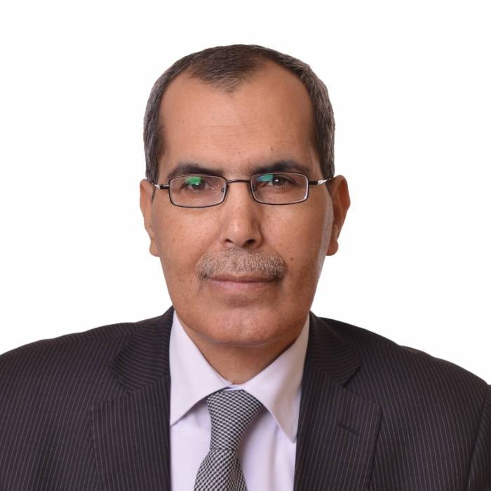 الجلاد : تسليم بطاقات الجلوس لامتحان شهادة الدارسة العامة التوجيهي 2020