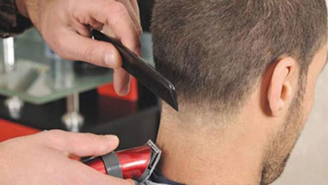 عاجل : إنذار 40 صالون حلاقة وإغلاق مصنع منظفات في الزرقاء