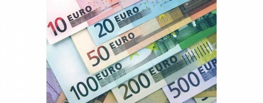 المفوضية الأوروبية: تقديم 100 مليون يورو لدعم اللاجئين السوريين في الأردن ولبنان