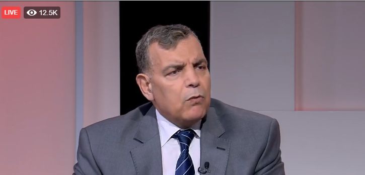 جابر : المسابح لم تغلق ونسبة الكلور في المياه تقتل “كورونا”