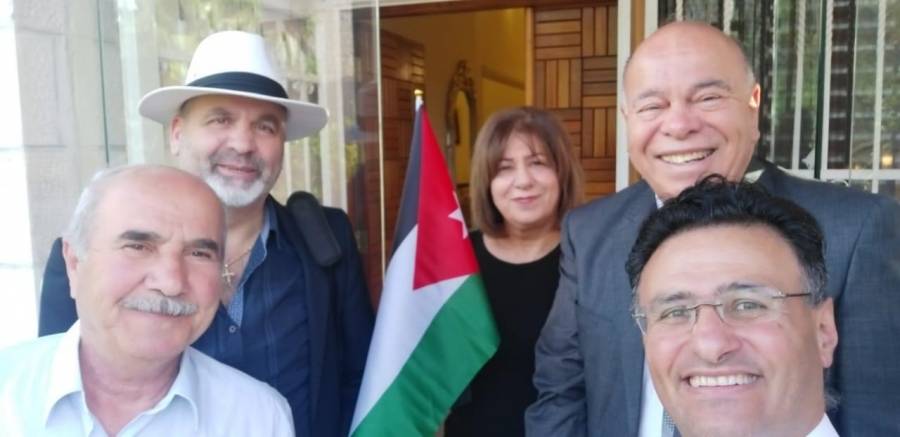 حوار ثقافي في صالون د. سهام الخفش لدراسة جائحة الكورونا وآثارها على الأردن