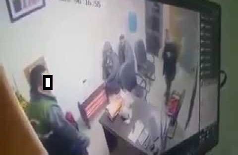 عاجل : إربد .. تحقيق بسلب 9 آلاف دينار من موزع بعد الاعتداء عليه