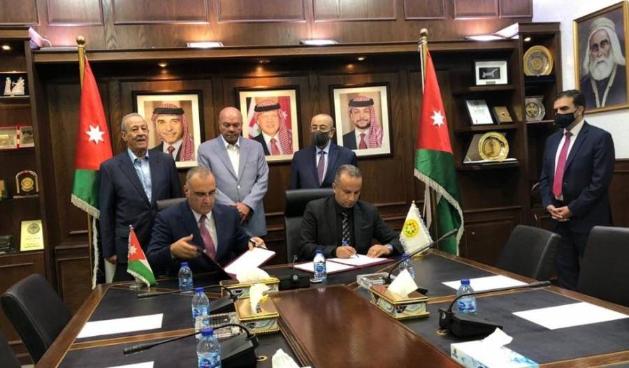 توقيع اتفاقيتين في مجلس الأعيان لتنفيذ برامج صحية وتنموية