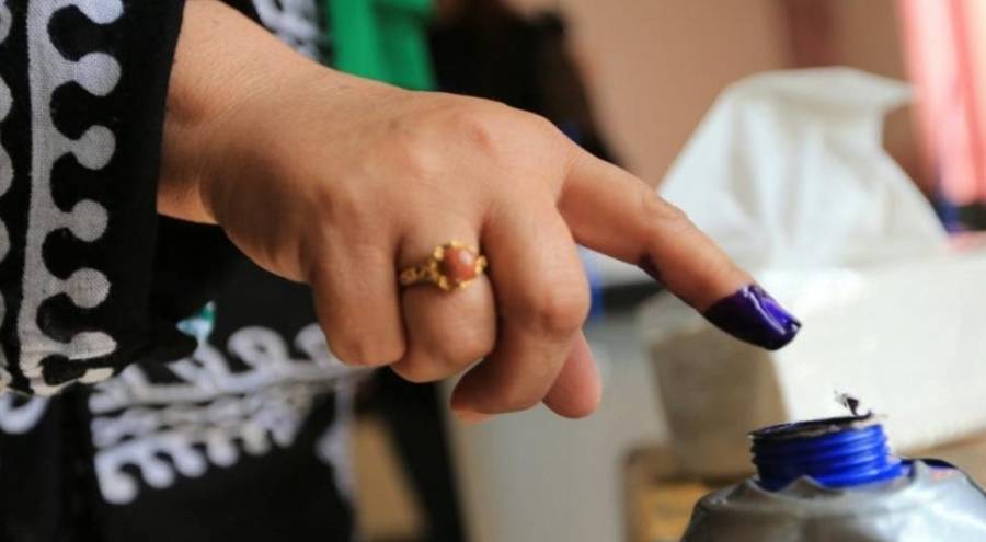 توفير مواد تعقيم داخل كل مقر انتخابي...ويمنع تقديم المشروبات ...وثيقة