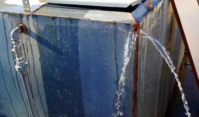 التسرب المنزلي يتسبب بهدر متر مكعب من المياه كل ساعة