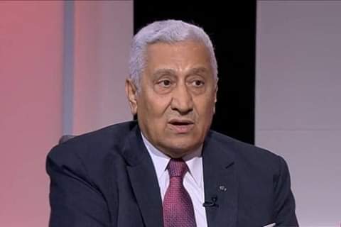 رئيس  الوزراء الاسبق الدكتور عبد الله النسور يرد في بيان اصدره