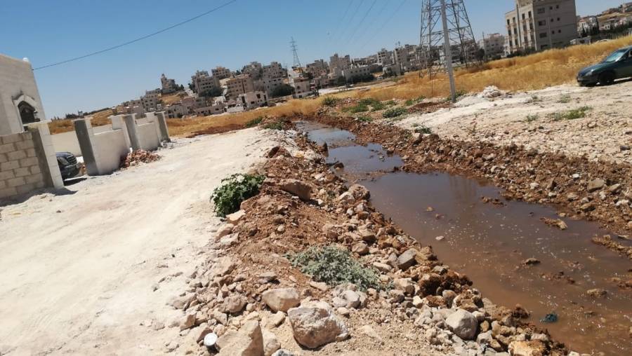 مكرهة صحية تؤرّق أهالي منطقة البنيات.