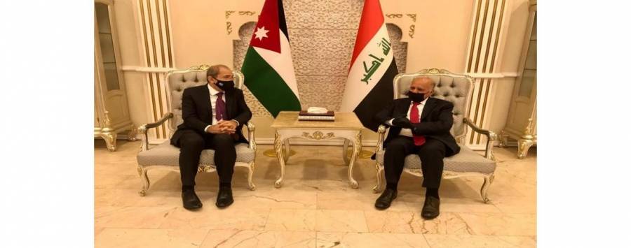 وزير الخارجية يصل العراق لبحث تعزيز التعاون في المجالات كافة