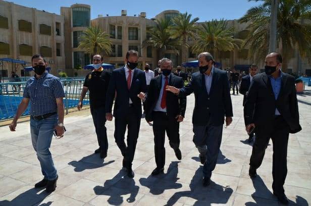 وزير الشباب يفتتح الموسم  الصيفي لنادي مدينة الامير محمد للشباب في الزرقاء.. صور