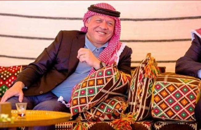 عشائر العامر الزبن  بني صخر توجه رسالة للملك