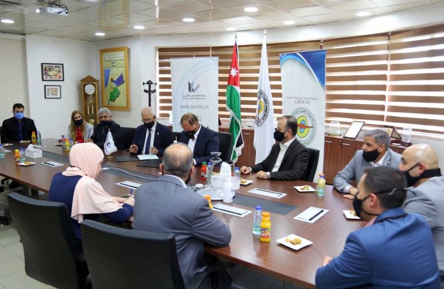 اتفاقية تعاون بين المهندسين وشركة توليد الكهرباء لتدريب المهندسين حديثي التخرج