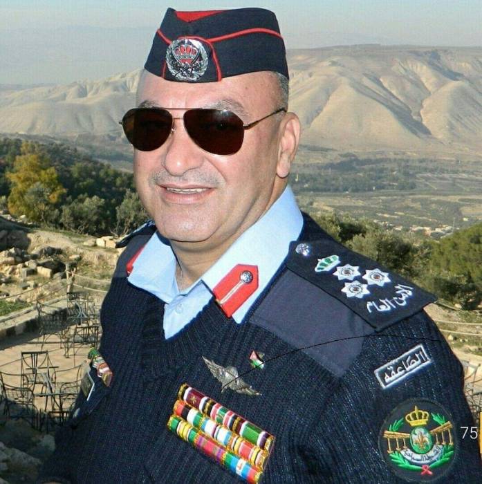 الحواتمه ورسائل واقعية للمواطن .