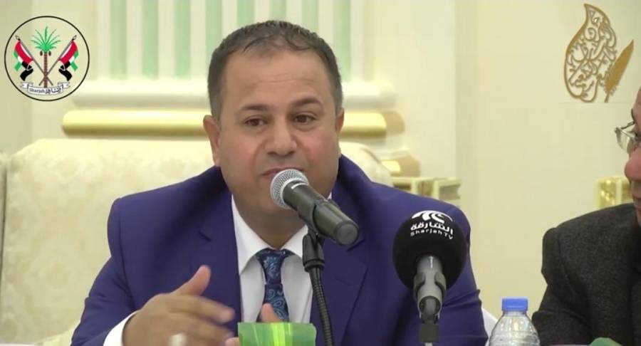 الطفل الحسامي ومنصة الرسم على الأحجار