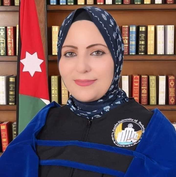 د.الاء يوسف غيظان _فارسه أردنيه تبحث عن عمل_ من ينصفها؟