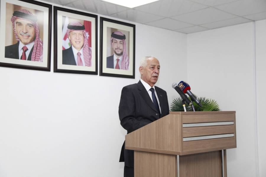 العيسوي يسلّم 30 إماماً وواعظاً المكرمة الملكية للمقبلين على الزواج