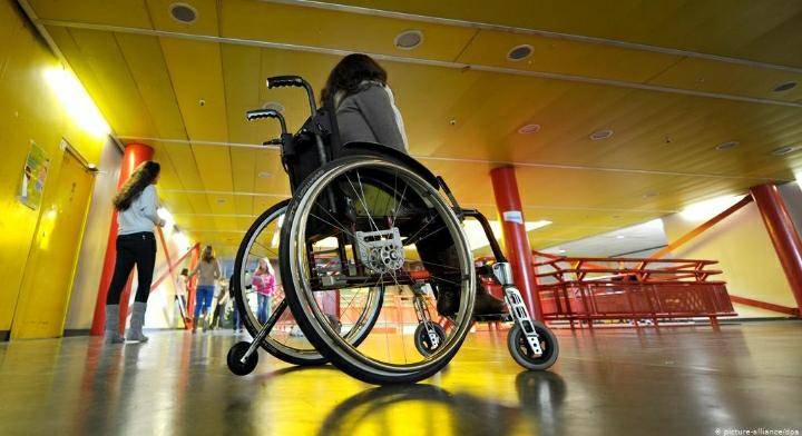 ورشة حول التعامل مع الأشخاص ذوي الاعاقة في اربد ...