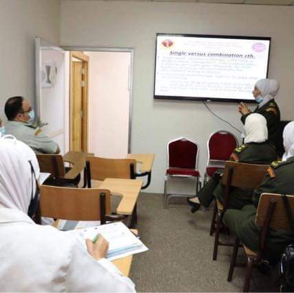 وحدة التدريب والتطوير تعقد ورشة عمل بعنوان  بروتوكول اعطاء العلاج الكيماوي  ...