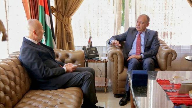 العضايله  يستقبل السفير التركي