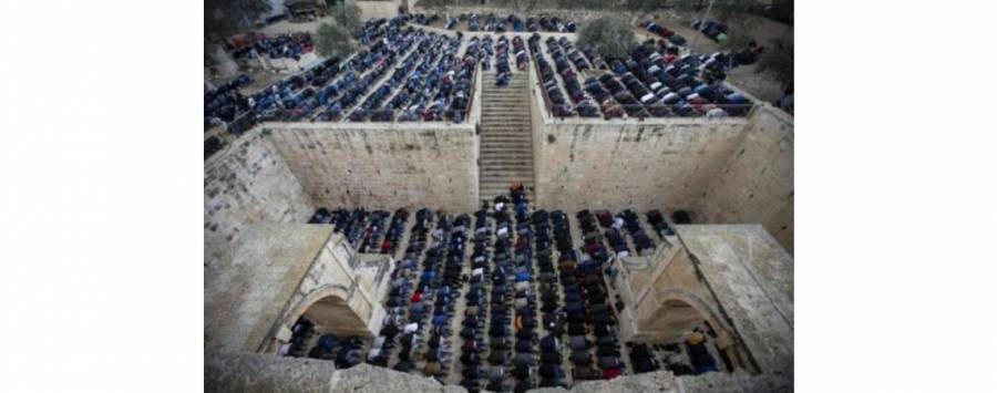 محكمة الاحتلال تصدر قرارا بإغلاق مصلى باب الرحمة