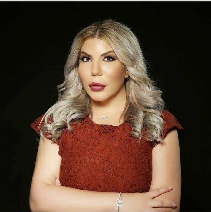 للمرة الأولى بالشرق الأوسط Women in PR تمنح وتكرم ابو عمر بلقب  خبيرة العلاقات العامة.