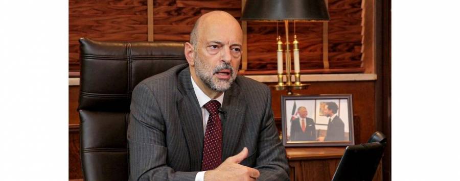 الرزاز: محاربة الفساد وحماية المال العام امر ملكي ومطلب شعبي لن نتراجع عنه (فيديو)